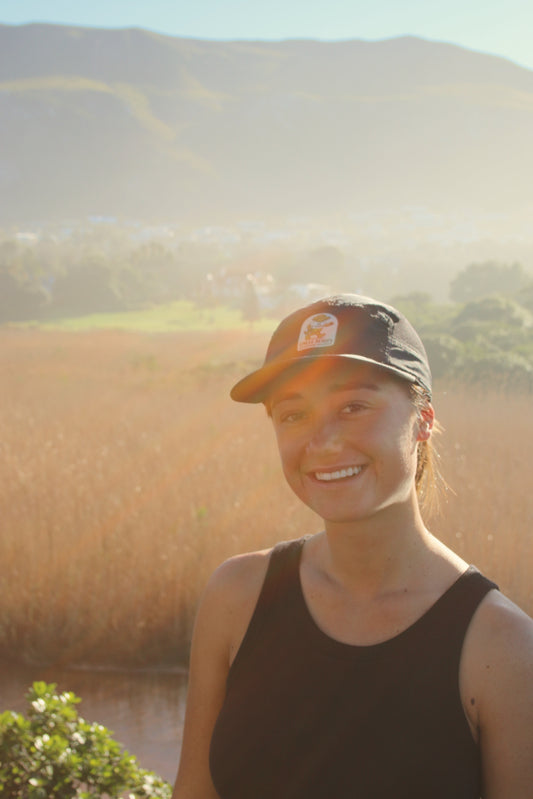 Chasing Tail - Black